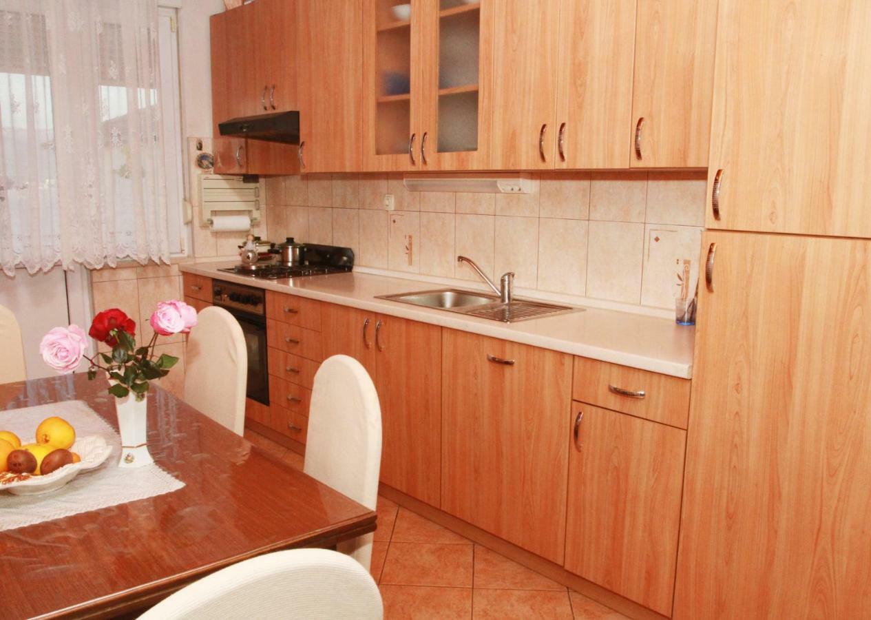 Raos Iva Apartment Trogir Bagian luar foto