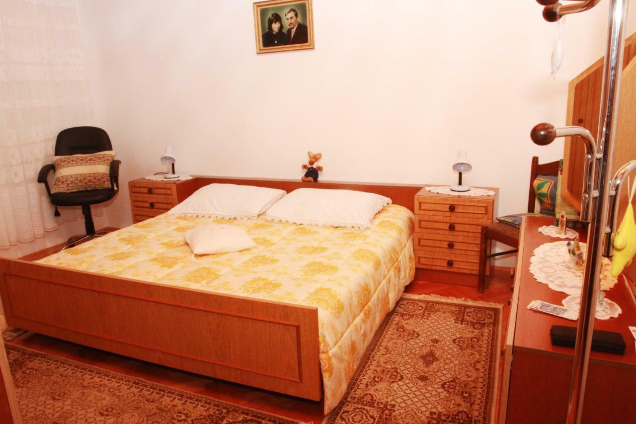 Raos Iva Apartment Trogir Bagian luar foto