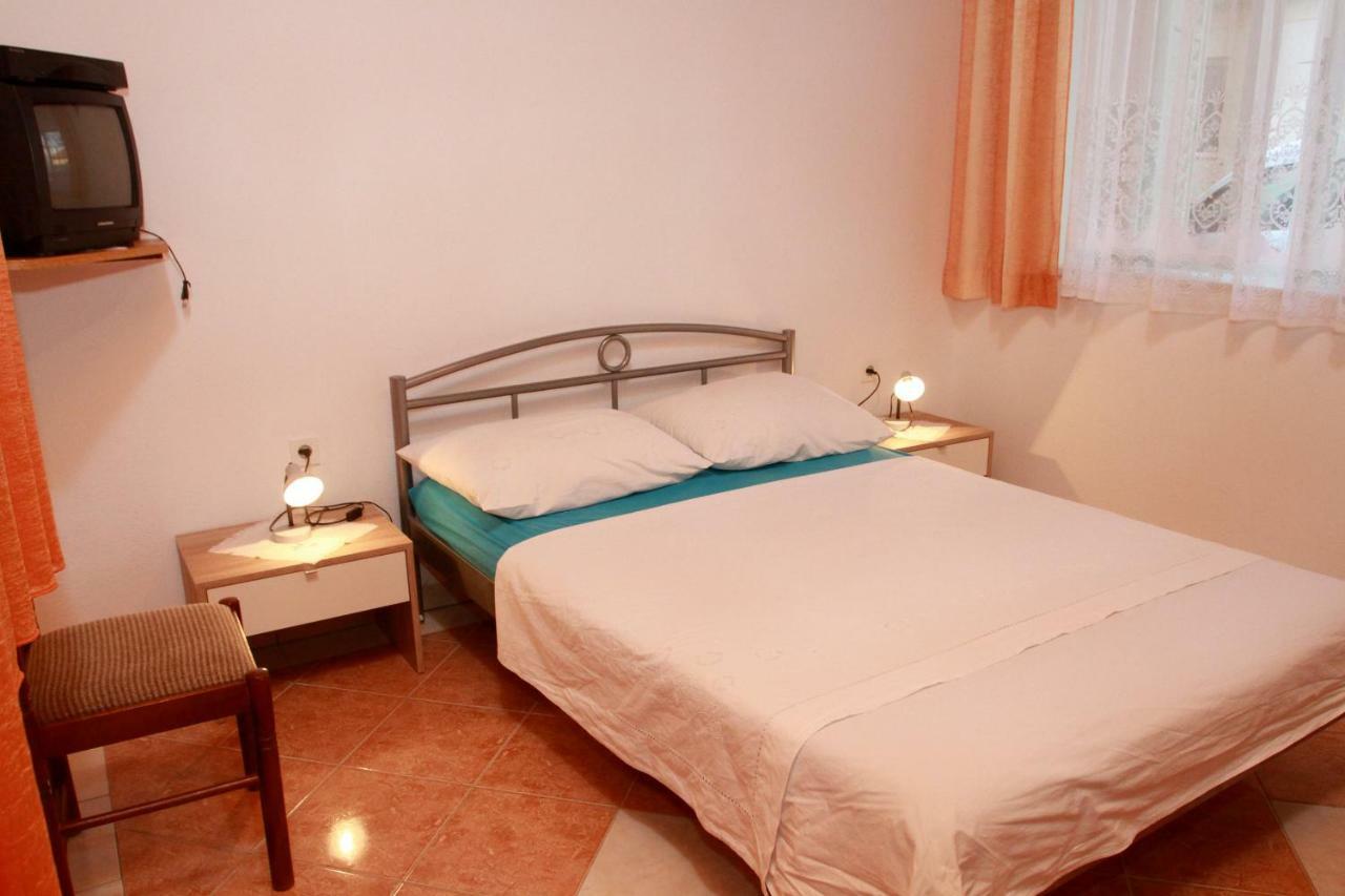 Raos Iva Apartment Trogir Bagian luar foto
